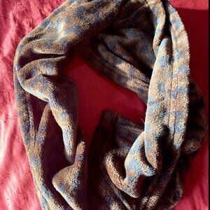 Leopard print winter scarf 56 inches long